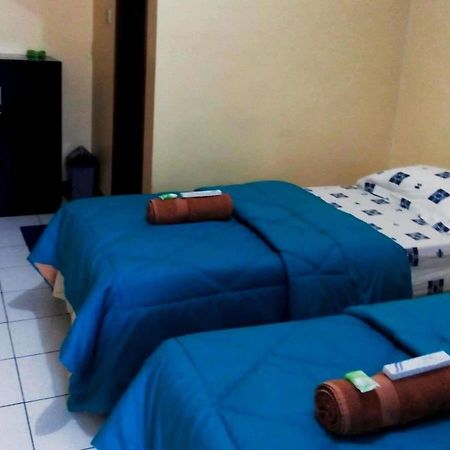 Aries Biru Resort Cisarua Luaran gambar
